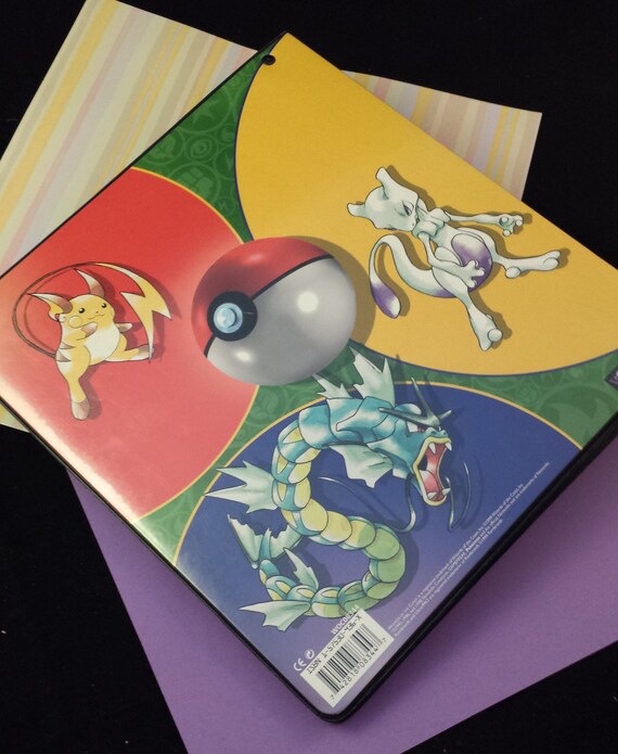 Vintage 1998 Pokemon Trading Card Game Hard 25 Binder Wotc 11 W X 115 H Like New