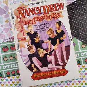 Cuadernos de Nancy Drew de 1995, nº 4: Un mal día para el ballet, tapa blanda