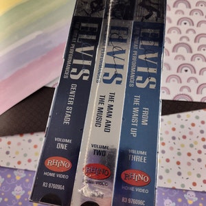 Box set de fitas VHS vintage de 2002 do Elvis: The Great Performances, lacrado, novo.