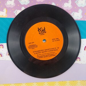 CLEARANCE Vintage 1981 (Record Only) Strawberry Shortcake&#39;s A Berry Merry Christmas 33-1/3 rpm