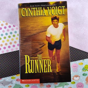 Vintage 1994 Scholastic &quot;The Runner&quot; by Cynthia Voigt, Softcover