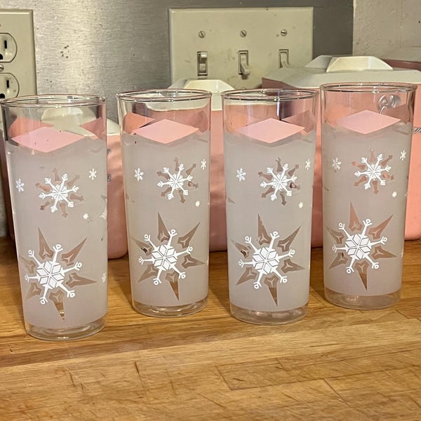 Anchor Hocking Frosted Pink Snowflake Glasses