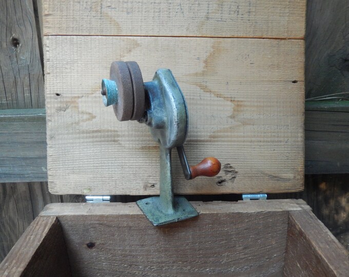 Vintage Speedo Sharpener Bench or Table Mount Knife Etsy