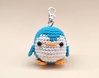 Süßer gehäkelter Pinguin Anhänger "Penny", Schlüsselanhänger Amigurumi, Natur, Glücksbringer, gehäkelte Tiere, Südpol