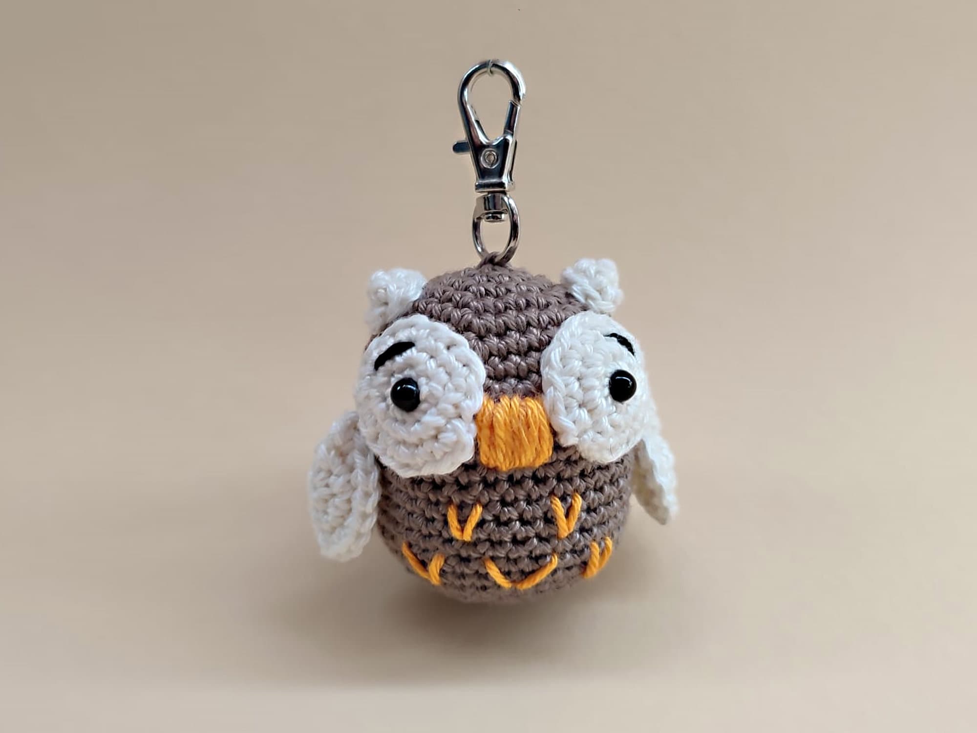 Gehäkelte Eule, Eulen Schlüsselanhänger, Kawaii Eule, Amigurumi Eule gehäkelt, gehäkelter Uhu, Vogel, Kawaii Uhu, Kawaii, Einschulung