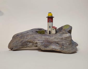 Leuchtturm auf Treibholz, Miniatur, maritim, maritime Deko, Treibholz Deko, irish, Irland, Treibholz Skulptur, Nordsee, Ostsee, Diorama