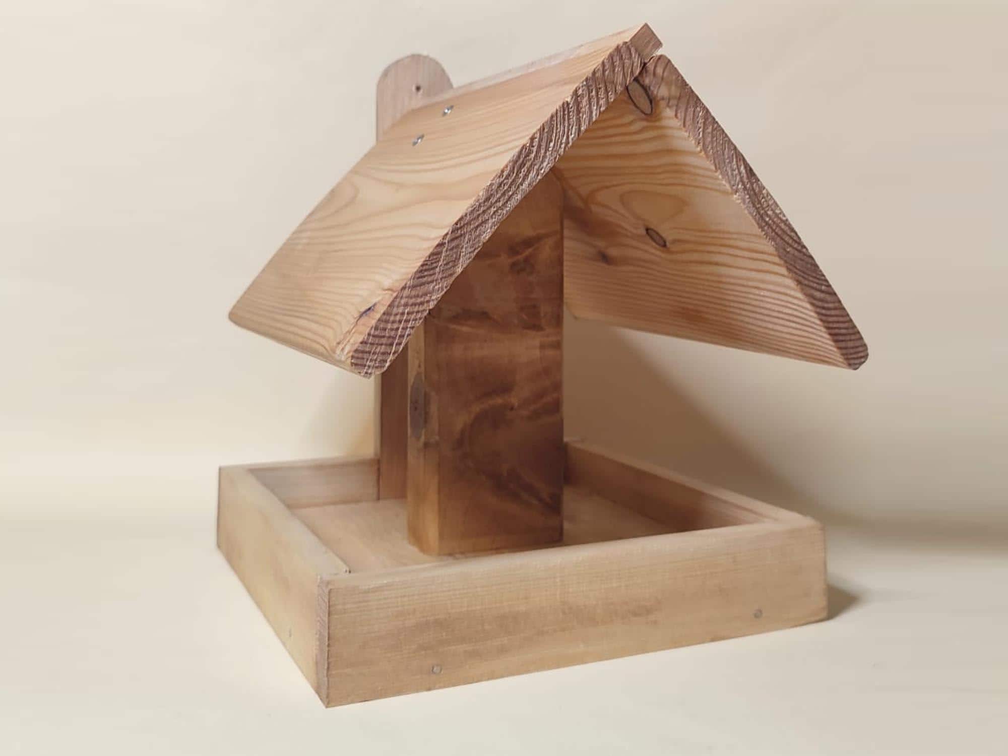 Handgefertigt! Vogelfutterhaus Massivholz geölt, Vogelhaus, BirdFeeder, Futterplatz Vögel mit Aufhänger