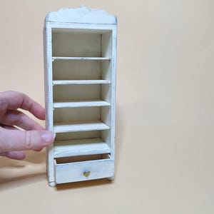 Vintage Regal 1:12, Holzmöbel für Puppenhaus, Handarbeit, fertig aufgebaut,  Maßstab 1 zu 12, Deko, Möbel Puppenstube