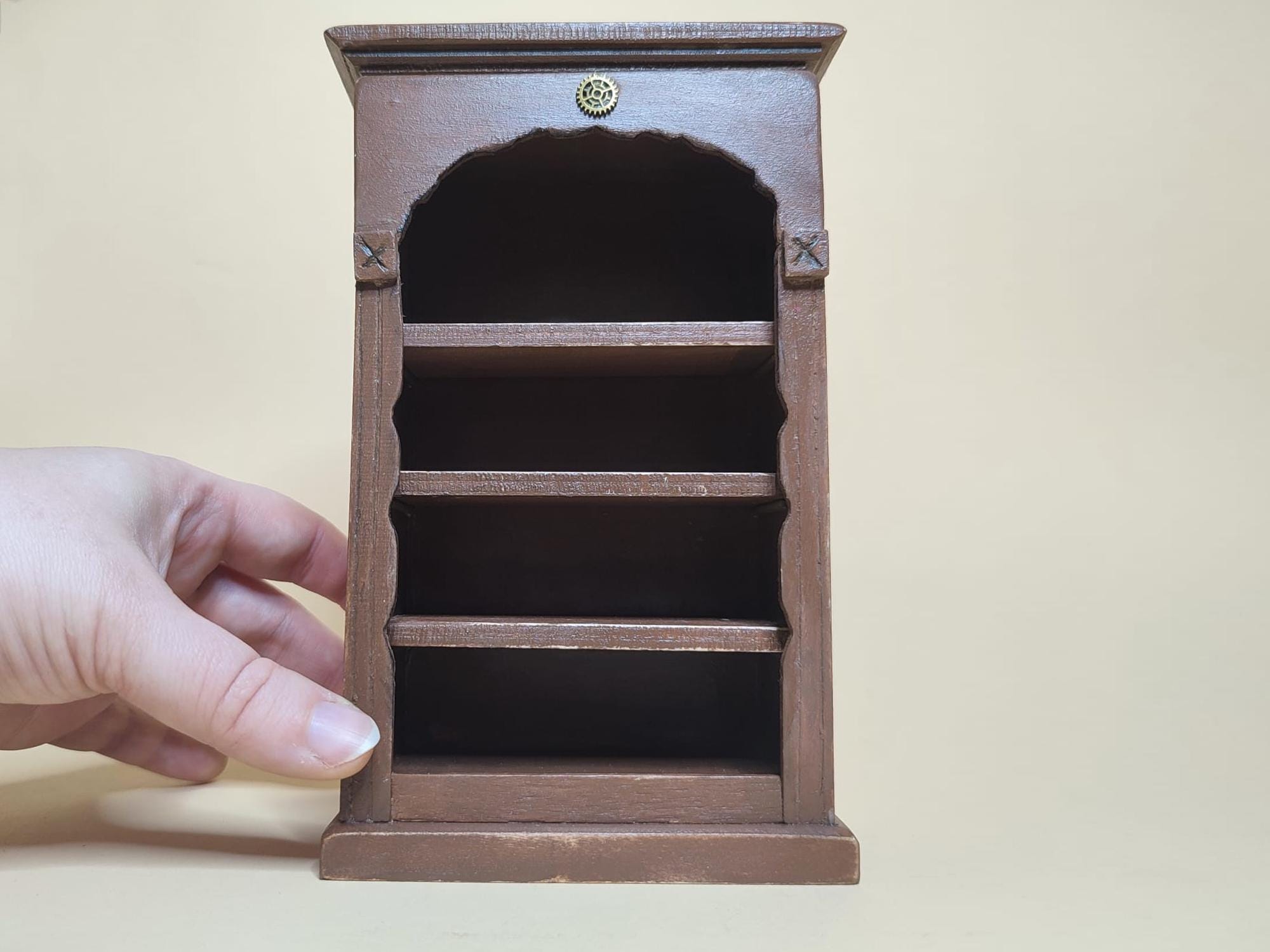 Vintage Regal für Puppenhaus, Handarbeit, fertig aufgebaut, Maßstab 1 zu 12, Deko, Möbel Puppenstube