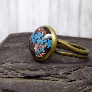 Real flower ring, pressed flower ring, adjustable ring, handmade real flower jewellery, unique resin jewellery , girlfriend gift