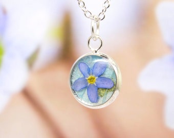 Forget me not necklace, real flower necklace, unique gift, personalised floral jewellery, terrarium necklace, pressed flowers jewelry