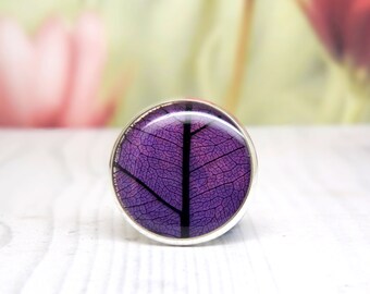 Spilla a forma di vera foglia di Bodhi, gioiello in resina, regalo per amanti della natura.
