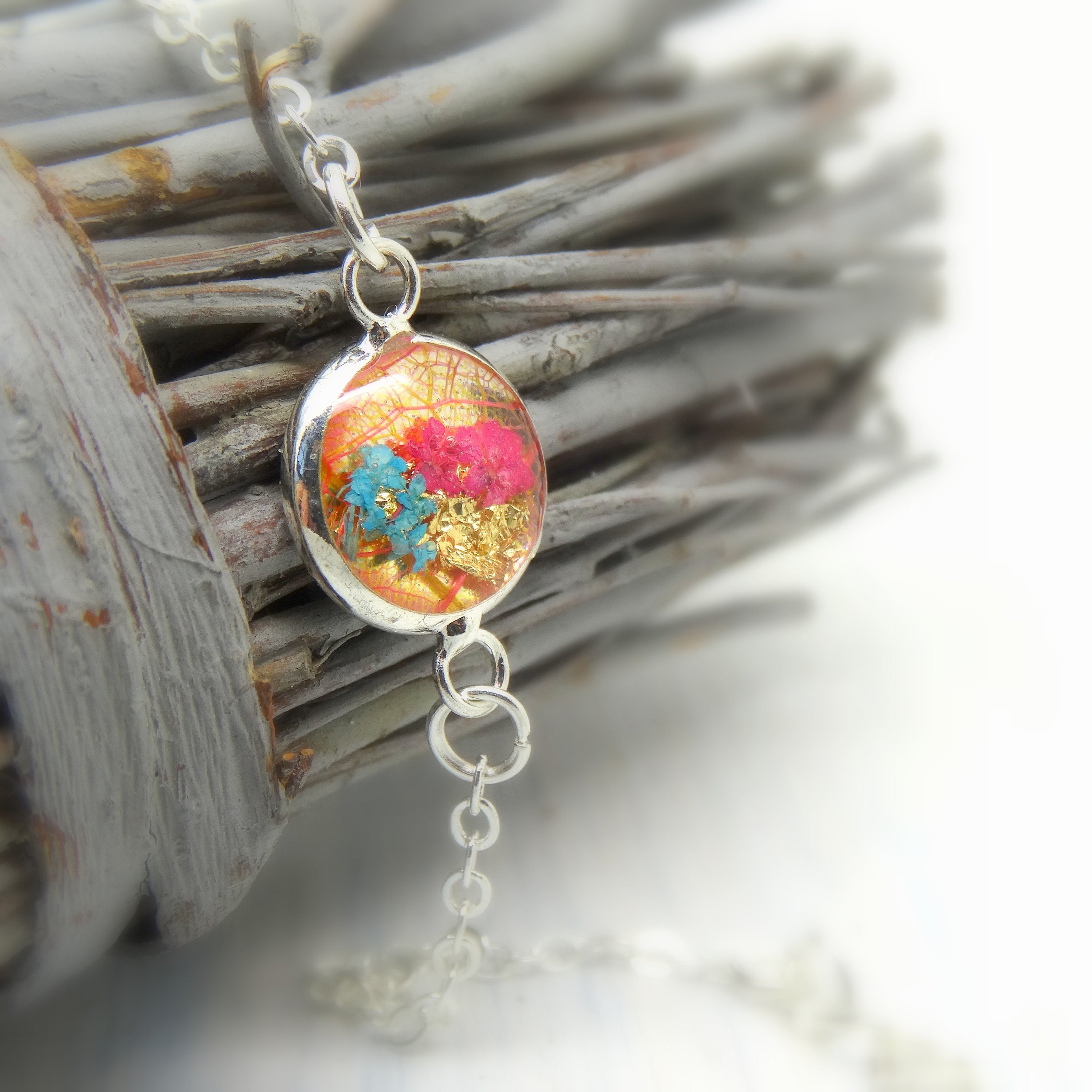 Dried flower shop bracelet
