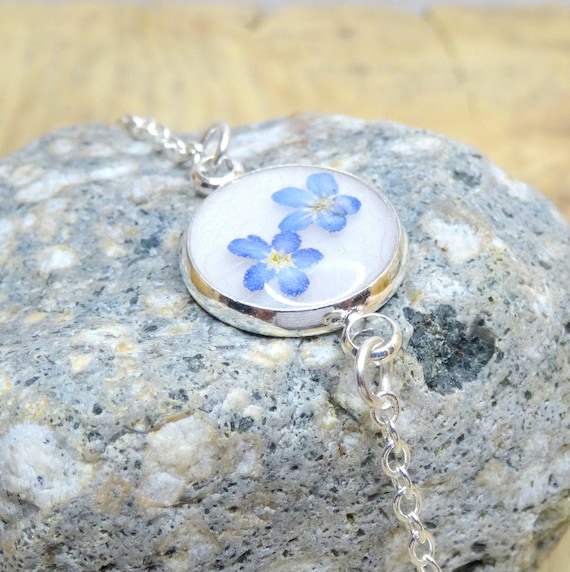 Forget me not bracelet