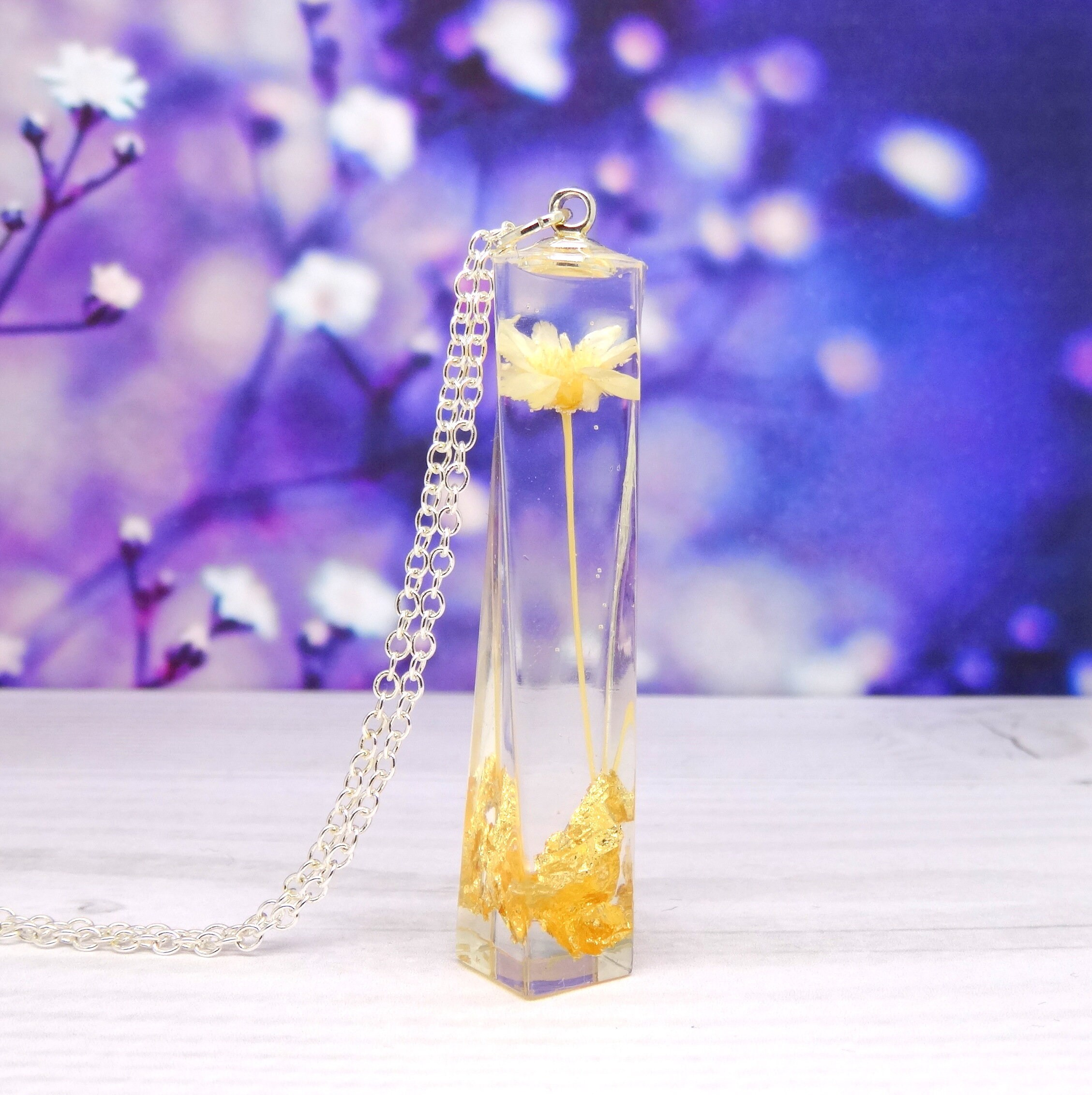 Real flower necklace, real flower jewellery, botanical bridal jewelry