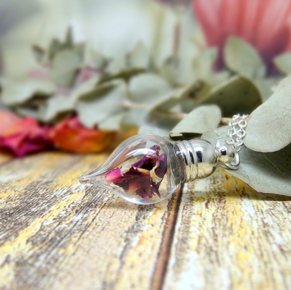 Dark Pink Carnation necklace