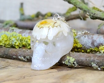 Handmade Resin Skull Necklace, Real White Daisy, Sterling Silver Chain