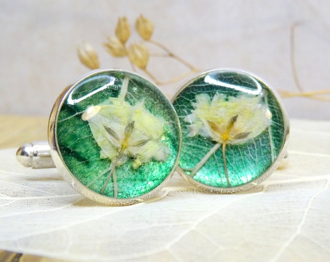 Real flower cufflinks