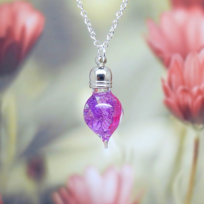 TUN LILLY NECKLACE main image 1