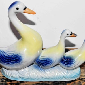 Vintage Duck or Geese Goose Brazilian Figurine Lusterware Ceramic Pottery