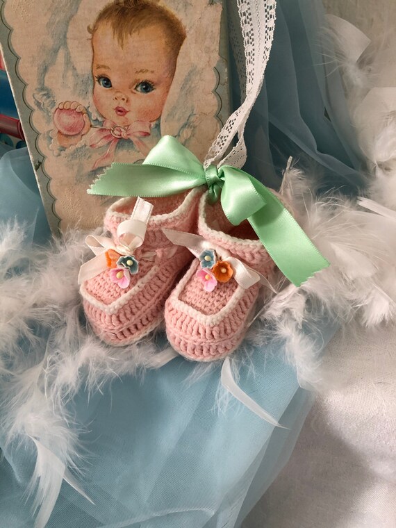 Vtg.Hanging Pink Baby Booties.Nursery Baby Room De