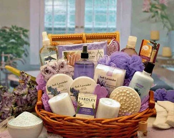 Mother's Day Gift, Lavender Spa Gift Basket, Essence of Lavender, Spa Basket for Woman, Bath Basket for Mom, Spa Gift