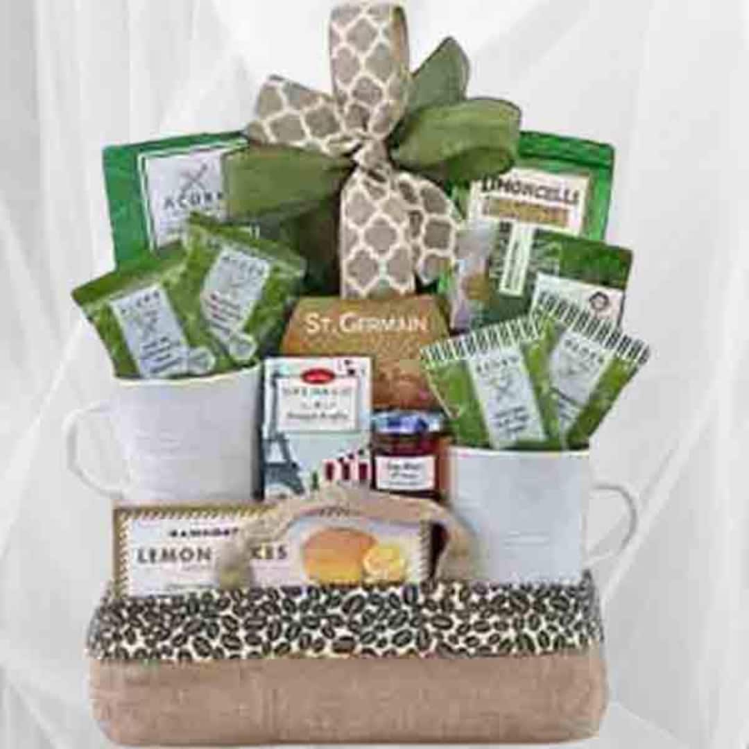 Coffee Gift Basket With Mugs – Gourmet Coffee Gift Set – Client Thank ...