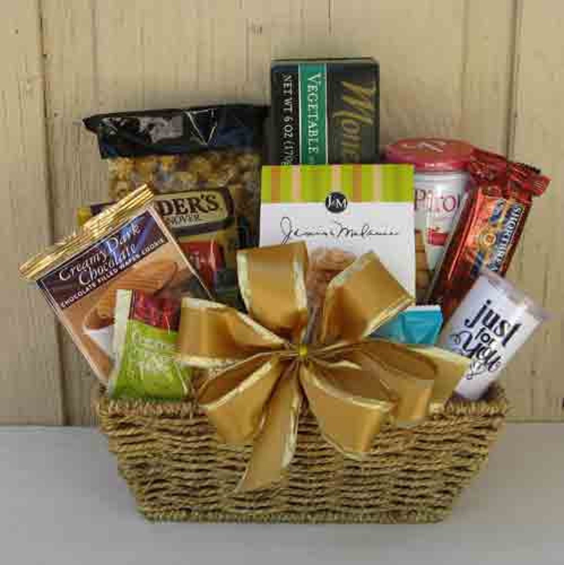 Gourmet Classical Delight Gift Basket Sympathy Gift Basket