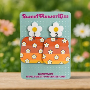 Handmade Daisy Earrings: Retro Floral Acrylic Dangle Earrings