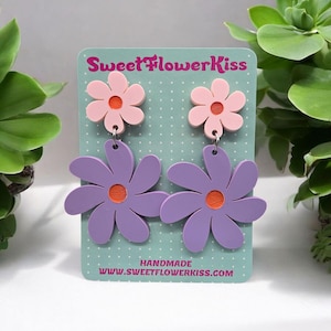 Retro Pastel Flower Earrings – Handmade Acrylic Dangle Earrings – 60s Mod Statement Jewelry – Gift for Her