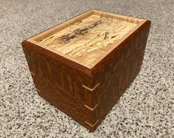 Small Box / Jewelry/Trinket