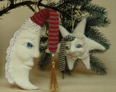 Nursery decor,  needle felted white moon. Felt Christmas tree decor. Kids room decor wool felt moon.