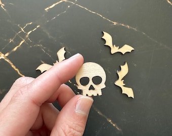 Laser Cut Tiny Wood Halloween Skull Cutouts: Miniature Skull for DIY Halloween Decorations and Craft Projects, Dollhouse Crafts