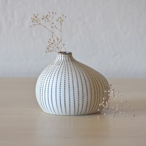 Blue and White Modern Bud Vase, Small Ceramic Bud Vase, White Mini Vase, Boho Vase, New Home Gift, Beach Apartment Decor, Vase Decor