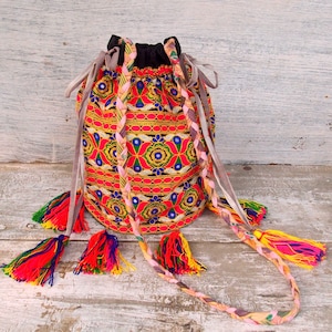 tote bag,boho bag,boho chic bag,ethnic bag,gypsy bag,hippie bag,boho handbag,banjara bag,indian embroidery,hobo bag