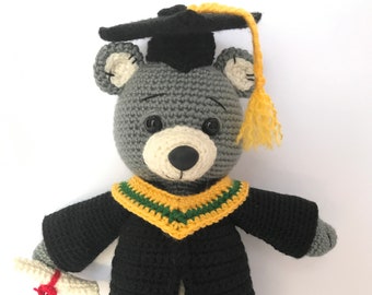 CROCHET PATTERN: Graduation Teddy / Amigurumi / Graduation Gift / Crochet Bear / Teddy Bear