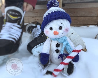 CROCHET PATTERN: Puck the Skating Snowman / Amigurumi / Crochet Doll / Christmas Doll / Hockey / Skating