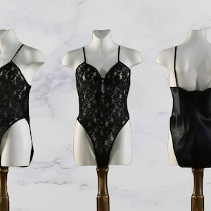 Body en nylon transparent en dentelle florale noire nounours Combi-short body translucide une pièce des années 90 // 36