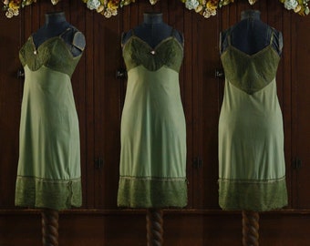 Dusty sage green nylon chiffon semi sheer bodice lace lingerie full mini slip dress 50's // Van Raalte // 34 S Small