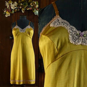 Mustard Gold yellow shiny lace neckline trim empire waist nylon full slip dress 80&#39;s //Adonna for JCPenny // 36 M Medium