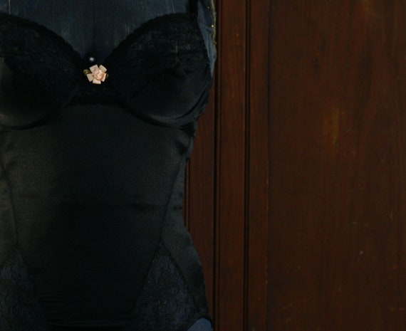 black stretchy lace trim lingerie teddy underwire… - image 6