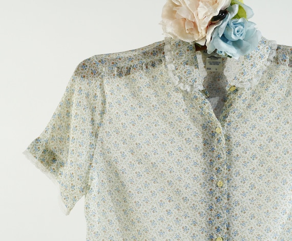 white & blue ditsy floral print sheer lace trim bl