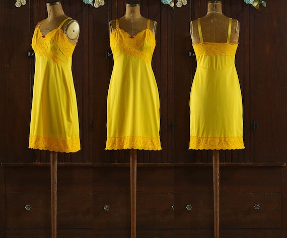 rich marigold yellow empire waist floral lace tri… - image 1