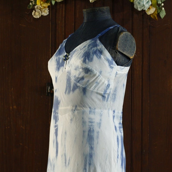 Blue and white tie dye cotton blend empire waist … - image 8