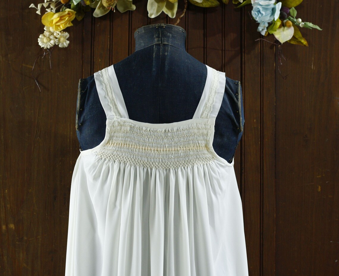 flowy nightgown