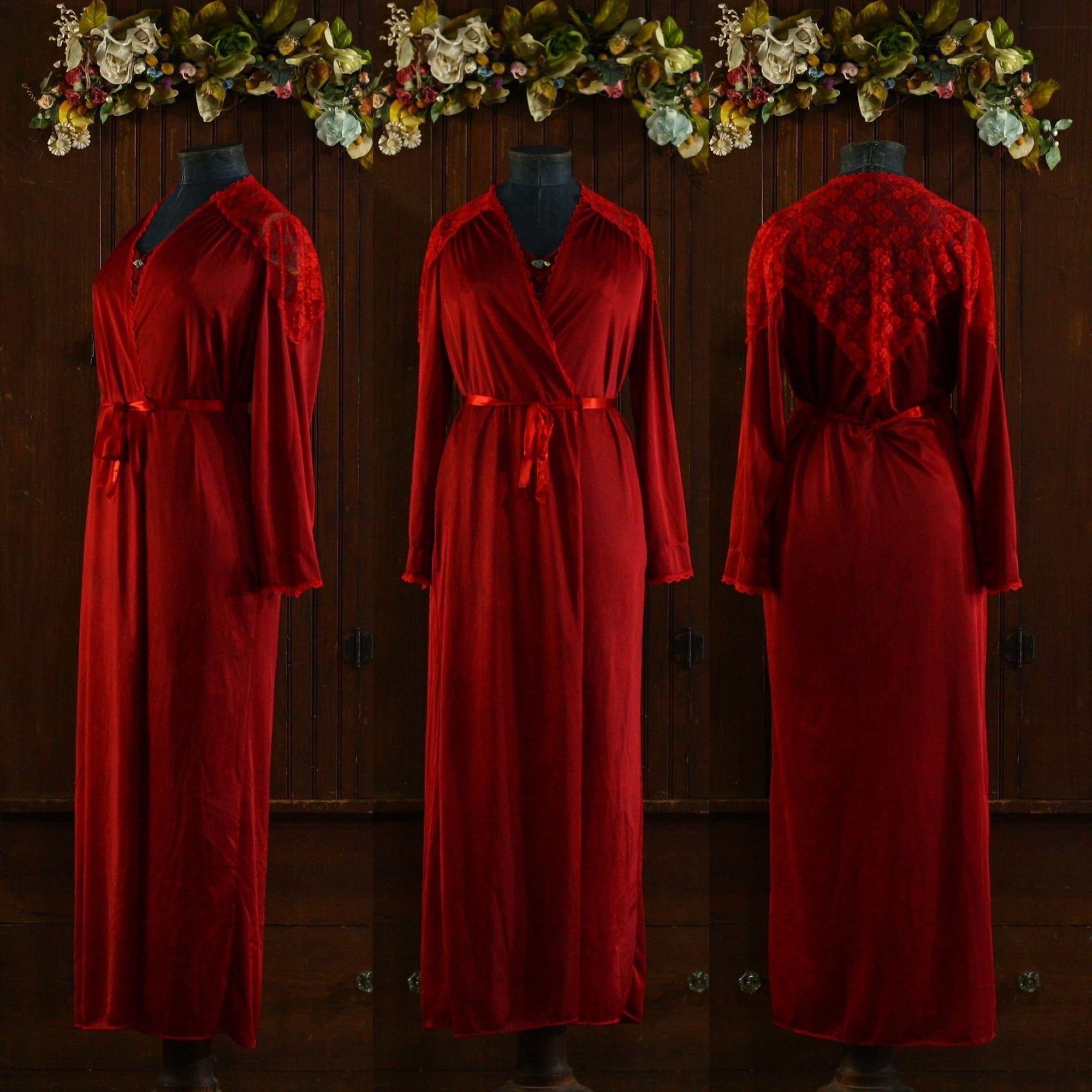 Deep wine red hand dyed maxi peignoir soft nylon nightgown robe 70's // S SMALL 34 M MEDIUM 36