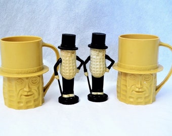 Vintage Planters Peanuts Mr. Peanut Salt and Pepper Shakers - Etsy