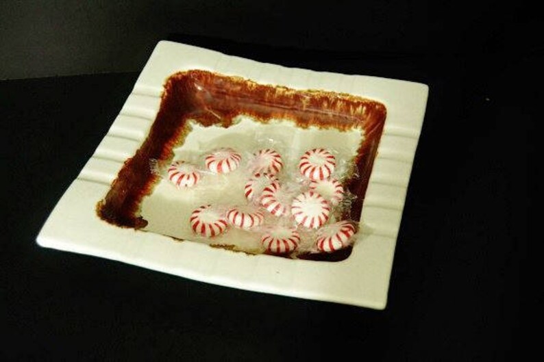 Vintage Country Casual Cream Drip Ashtray from Pfaltzgraff