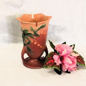 Bleeding Heart Vase from Roseville