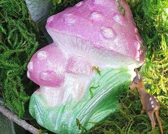 Mushroom Bath Bomb: Whimsical, Cottagecore Gift for Plant Lover